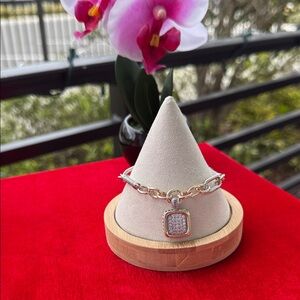 Elegant Gold and Silver Bracelet